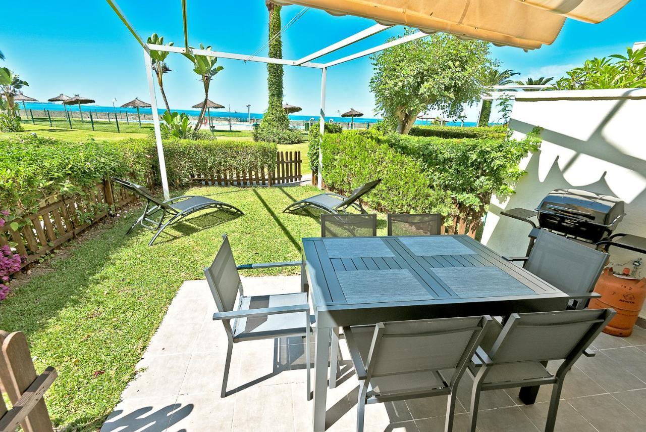 On Beach Deluxe Apartment With Pools And Own Garden エル・プエルト・デ・サンタ・マリア エクステリア 写真