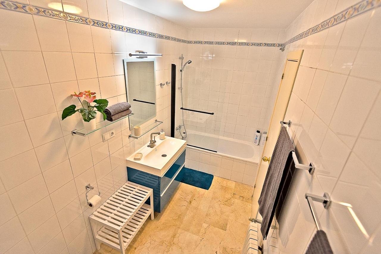 On Beach Deluxe Apartment With Pools And Own Garden エル・プエルト・デ・サンタ・マリア エクステリア 写真
